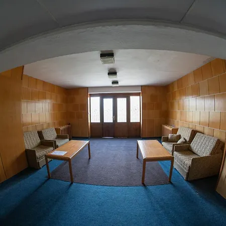 Na Chmelnici Hotel *